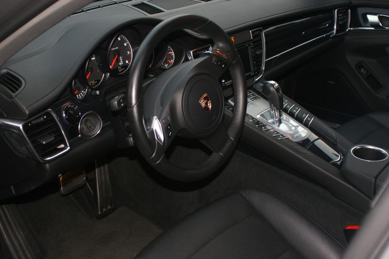 ポルシェ パナメーラ パナメーラ ＥＵＲ－ＧＴ ＰＤＫ 中古車