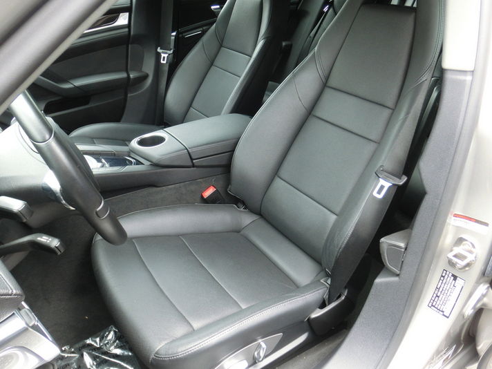 ポルシェ パナメーラ パナメーラ ＥＵＲ－ＧＴ ＰＤＫ 中古車