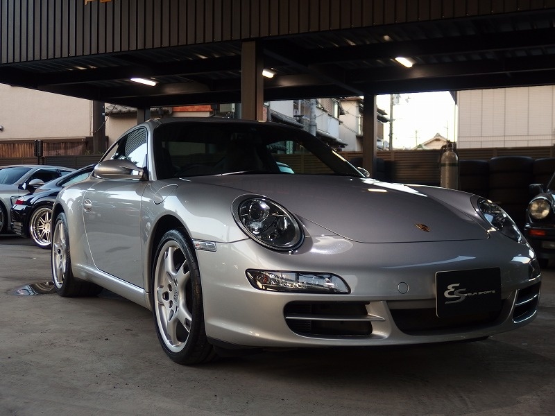 ポルシェ 911(Type997) カレラ ディーラー車 右ハンドル 中古車