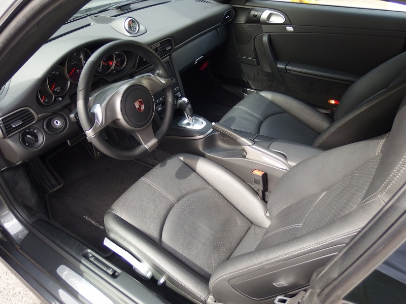 ポルシェ&nbsp;911(Type997)&nbsp;カレラEUR-GTR　スポーツクロノPKG　正規ディーラー車　左H&nbsp;中古車