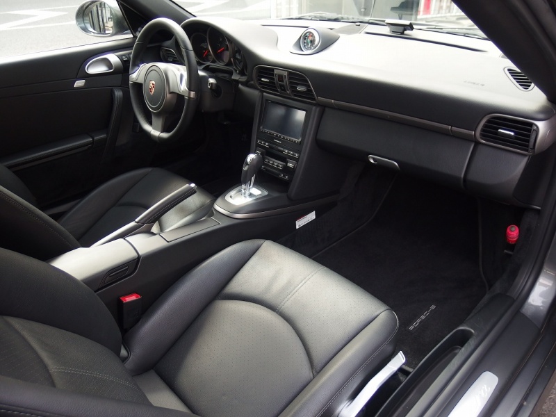 ポルシェ&nbsp;911(Type997)&nbsp;カレラEUR-GTR　スポーツクロノPKG　正規ディーラー車　左H&nbsp;中古車