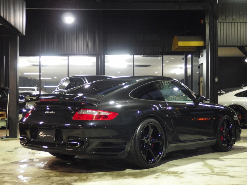 ポルシェ&nbsp;911(Type997)&nbsp;ターボ　スポーツクロノPKG　正規ディーラー車　テックアートアルミ&nbsp;中古車