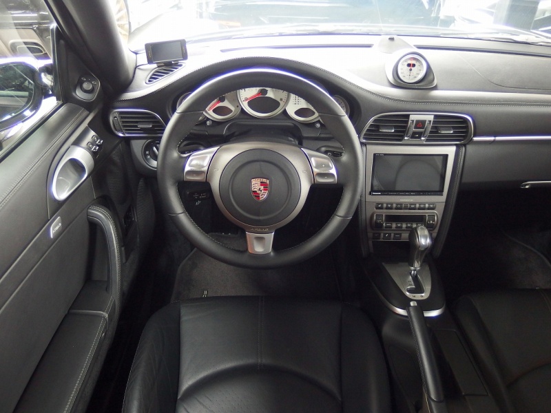 ポルシェ&nbsp;911(Type997)&nbsp;ターボ　スポーツクロノPKG　正規ディーラー車　テックアートアルミ&nbsp;中古車