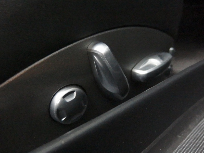 ポルシェ&nbsp;911(Type997)&nbsp;ターボ　スポーツクロノPKG　正規ディーラー車　テックアートアルミ&nbsp;中古車