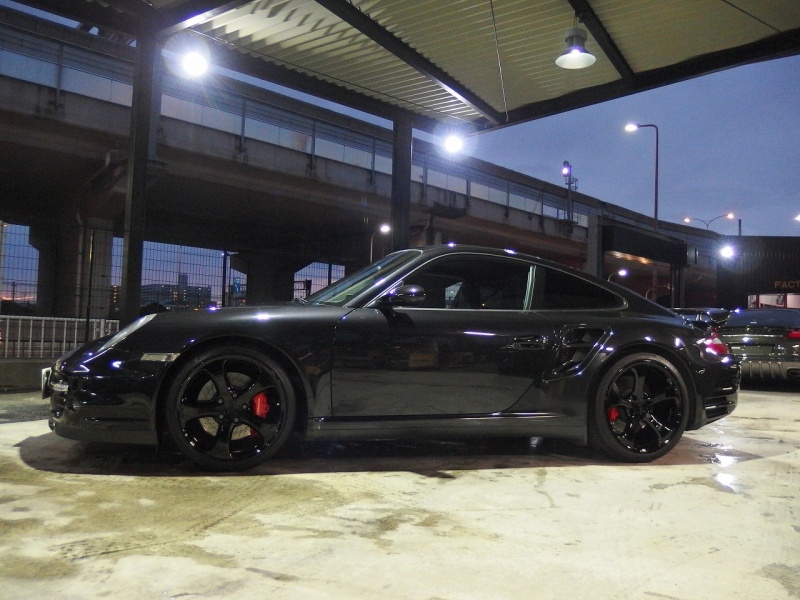 ポルシェ&nbsp;911(Type997)&nbsp;ターボ　スポーツクロノPKG　正規ディーラー車　テックアートアルミ&nbsp;中古車