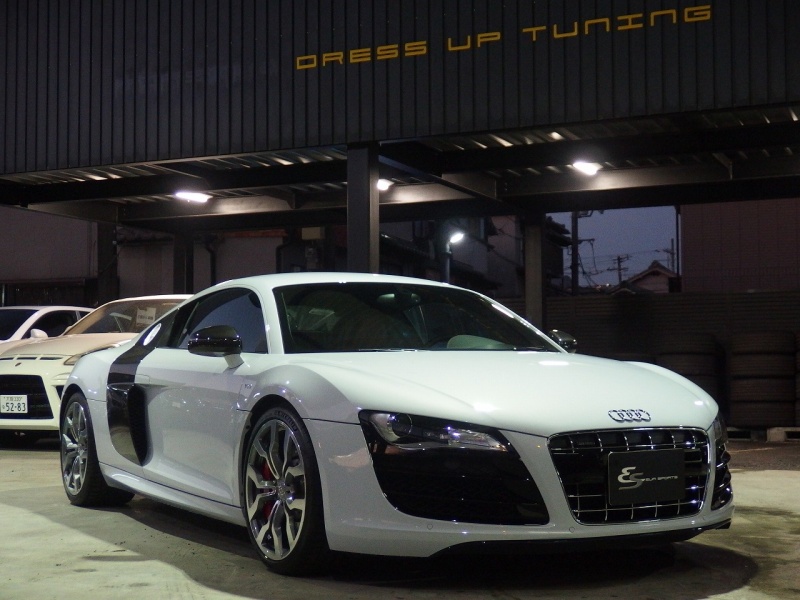 アウディ R8