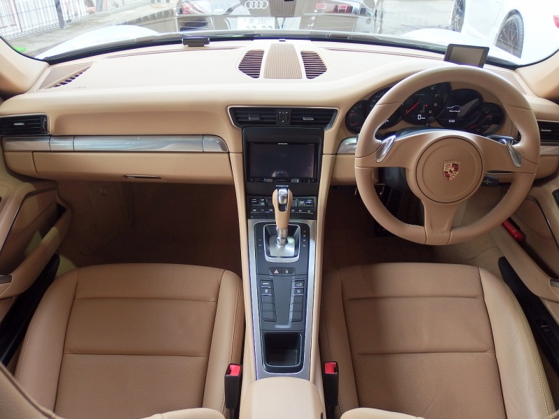 ポルシェ 911 Type911 カレラ 正規ディーラー車 右ハンドル ベージュレザー 中古車 情報株式会社ガレージ エウル Http Www G Eur Jp