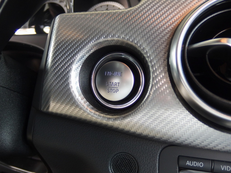 メルセデスベンツ&nbsp;GLKクラス&nbsp;350 4MATIC 正規ディーラー車 左ハンドル AMGスポーツPKG パナメリカーナグリル ロリンザー21インチアルミ&nbsp;中古車