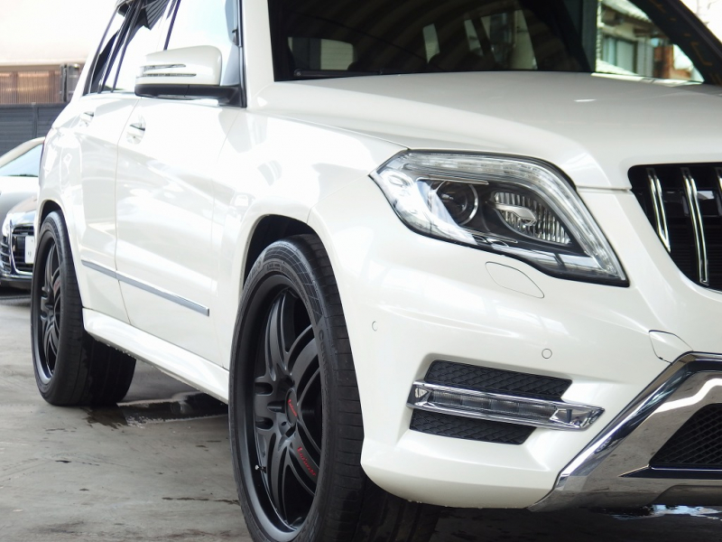 メルセデスベンツ&nbsp;GLKクラス&nbsp;350 4MATIC 正規ディーラー車 左ハンドル AMGスポーツPKG パナメリカーナグリル ロリンザー21インチアルミ&nbsp;中古車