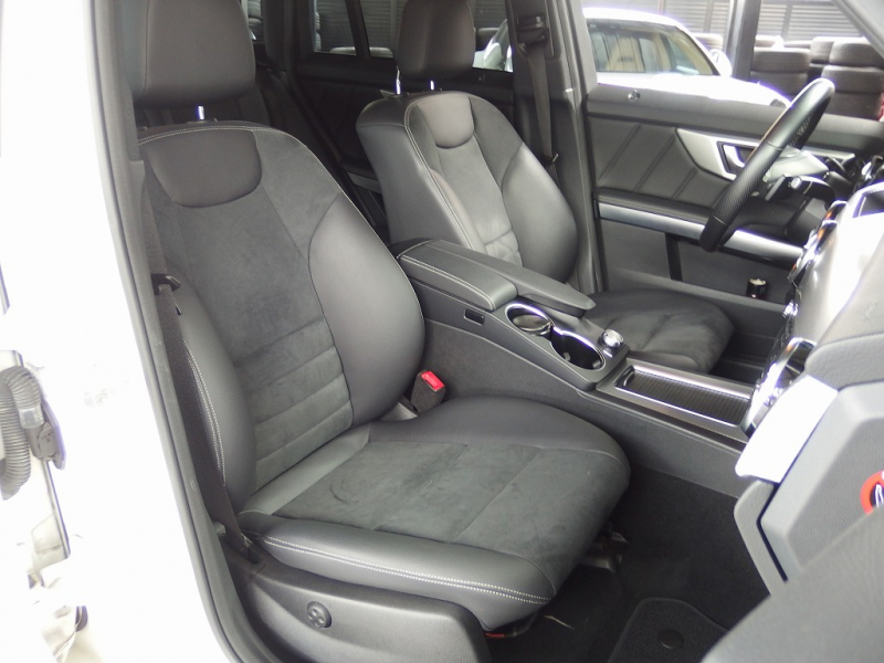 メルセデスベンツ&nbsp;GLKクラス&nbsp;350 4MATIC 正規ディーラー車 左ハンドル AMGスポーツPKG パナメリカーナグリル ロリンザー21インチアルミ&nbsp;中古車