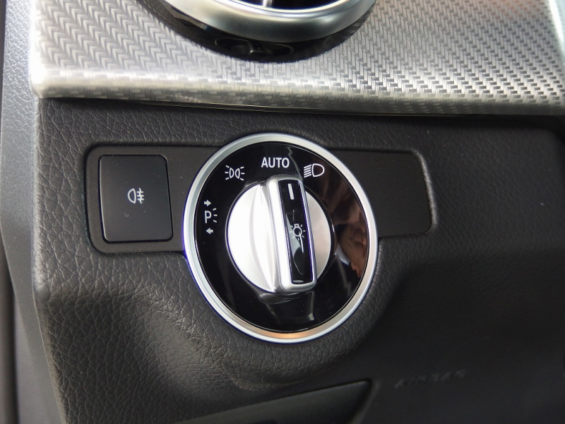 メルセデスベンツ&nbsp;GLKクラス&nbsp;350 4MATIC 正規ディーラー車 左ハンドル AMGスポーツPKG パナメリカーナグリル ロリンザー21インチアルミ&nbsp;中古車