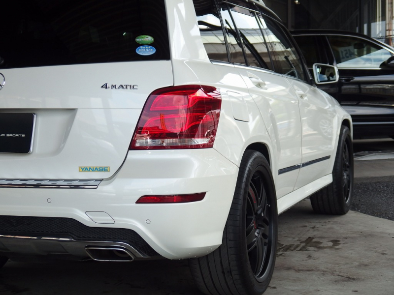 メルセデスベンツ&nbsp;GLKクラス&nbsp;350 4MATIC 正規ディーラー車 左ハンドル AMGスポーツPKG パナメリカーナグリル ロリンザー21インチアルミ&nbsp;中古車