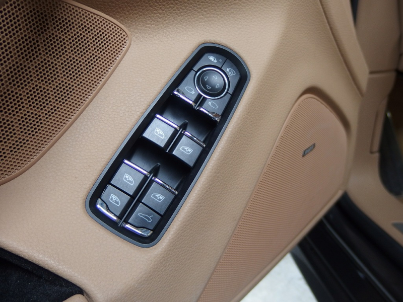 ポルシェ&nbsp;パナメーラ&nbsp;S PDK 正規ディーラー車 ワンオーナー 後期モデル 左H EUR-GTエアロ ES9-22inアルミ LEDヘッドライト エアサス BOSE 360℃カメラ&nbsp;中古車