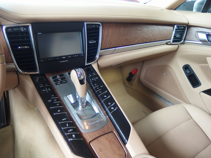 ポルシェ&nbsp;パナメーラ&nbsp;S PDK 正規ディーラー車 ワンオーナー 後期モデル 左H EUR-GTエアロ ES9-22inアルミ LEDヘッドライト エアサス BOSE 360℃カメラ&nbsp;中古車