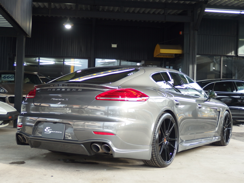 ポルシェ&nbsp;パナメーラ&nbsp;S PDK 正規ディーラー車 ワンオーナー 後期モデル 左H EUR-GTエアロ ES9-22inアルミ LEDヘッドライト エアサス BOSE 360℃カメラ&nbsp;中古車