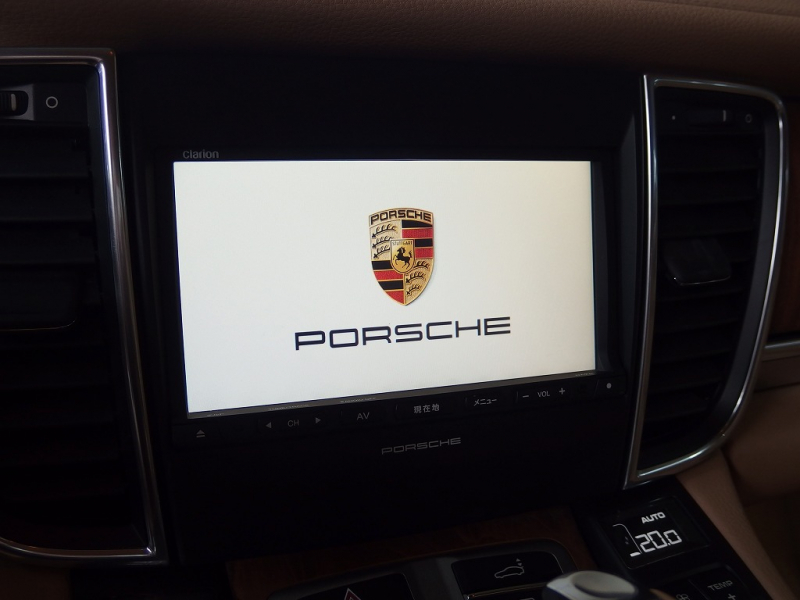 ポルシェ&nbsp;パナメーラ&nbsp;S PDK 正規ディーラー車 ワンオーナー 後期モデル 左H EUR-GTエアロ ES9-22inアルミ LEDヘッドライト エアサス BOSE 360℃カメラ&nbsp;中古車