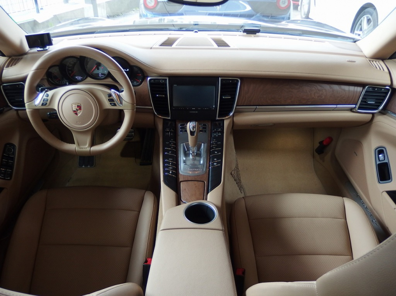 ポルシェ&nbsp;パナメーラ&nbsp;S PDK 正規ディーラー車 ワンオーナー 後期モデル 左H EUR-GTエアロ ES9-22inアルミ LEDヘッドライト エアサス BOSE 360℃カメラ&nbsp;中古車