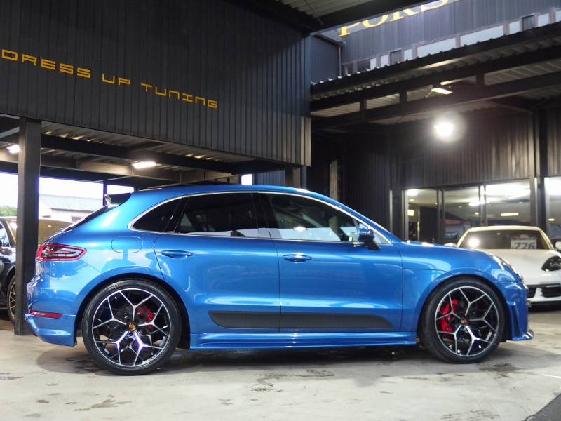 ポルシェ マカン S PDK　EURｴｱﾛ　22インチアルミ　ローダウン　正規ディーラー車 PDLS エントリドライブ レーンキープアシスト PCM 中古車