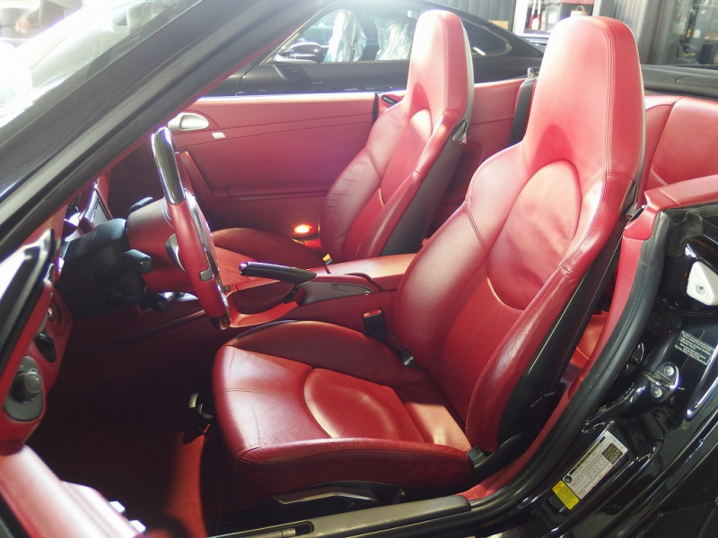 ポルシェ&nbsp;911(Type997)&nbsp;カレラS カブリオレ PDK EUR-GTワイドボディ オールレザーインテリア&nbsp;中古車