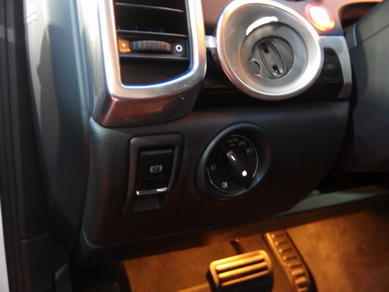 ポルシェ カイエン V6 3.6L 左H ESスポーツマフラー ESダウンサス 社外22inアルミ パノラミックルーフ パークトロニック シートヒーター 中古車