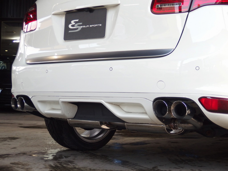 ポルシェ カイエン V6 3.6L 左H ESスポーツマフラー ESダウンサス 社外22inアルミ パノラミックルーフ パークトロニック シートヒーター 中古車