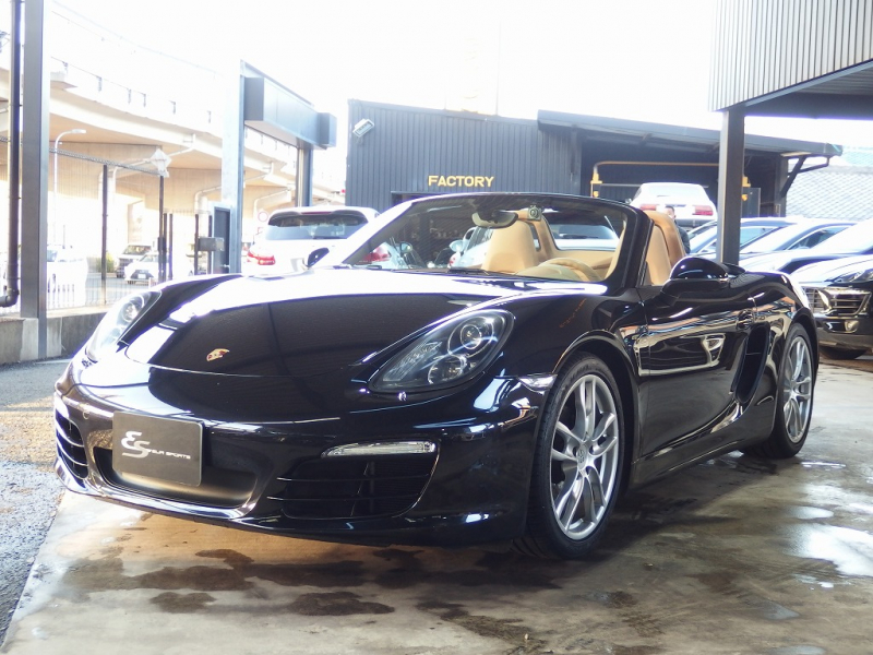 ポルシェ ボクスター 正規ディーラー車　左ハンドル　PDK　ボクスターS用19inアルミ　スポーツエグゾースト　シートヒーター　純正メモリーナビ 中古車