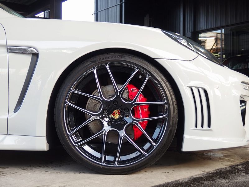 ポルシェ パナメーラ S 正規ディーラー車  左ハンドル EUR-GTエアロ 22inアルミ エアサス PASM サンルーフ エントリドライブ 中古車