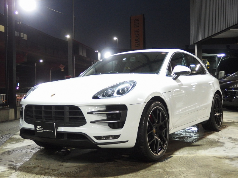 ポルシェ マカン ターボ　正規ディーラー車　ワンオーナー　ES112-22inアルミ　H＆Rダウンサス　PASM　スポーツシート　純正メモリーナビ 中古車