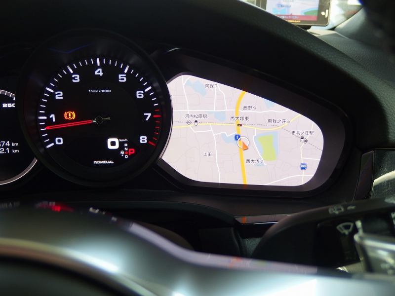 ポルシェ カイエン 正規ディーラー車　1オーナー 　EUR-GTエアロ　ESダウンサス　ES9-22inアルミ　LEDヘッドライト　前後シートヒーター　エントリドライブ 中古車