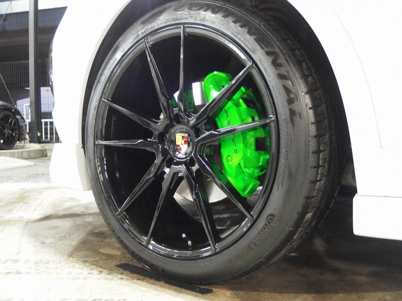 ポルシェ カイエン 正規ディーラー車　1オーナー 　EUR-GTエアロ　ESダウンサス　ES9-22inアルミ　LEDヘッドライト　前後シートヒーター　エントリドライブ 中古車