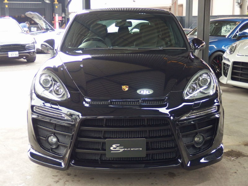 ポルシェ カイエン EUR-GTフルエアロ　正規ディーラー車　ESダウンサス　社外22インチアルミ　キャリパーペイント　 中古車