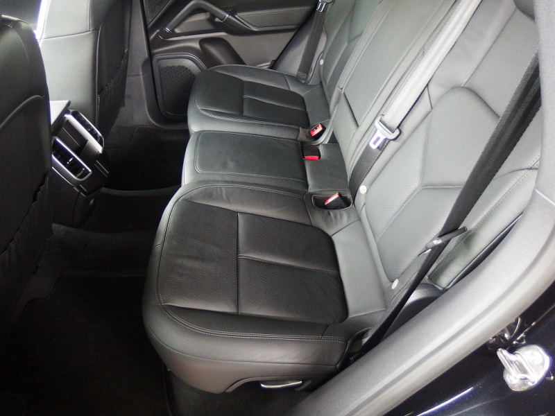 ポルシェ カイエン EUR-GTフルエアロ　正規ディーラー車　ESダウンサス　社外22インチアルミ　キャリパーペイント　 中古車