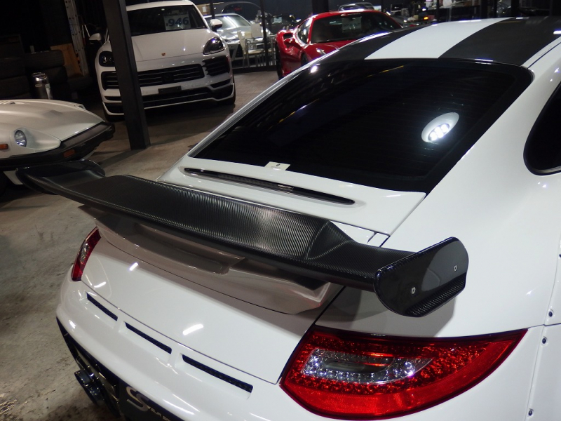 ポルシェ 911(Type997) カレラ EUR-GTRワイドボディキット※公認取得済み KWフロントリフター付き車高調 可変バルブ付きESスポーツマフラー IPEエキマニ 中古車