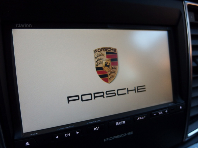 ポルシェ パナメーラ S PDK 正規ディーラー車  後期モデル 左H EUR-GTエアロ ES-22inアルミ LED　エアサス BOSE 中古車