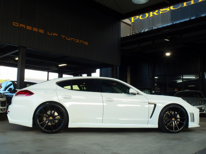 ポルシェ パナメーラ S PDK 正規ディーラー車  後期モデル 左H EUR-GTエアロ ES-22inアルミ LED　エアサス BOSE 中古車