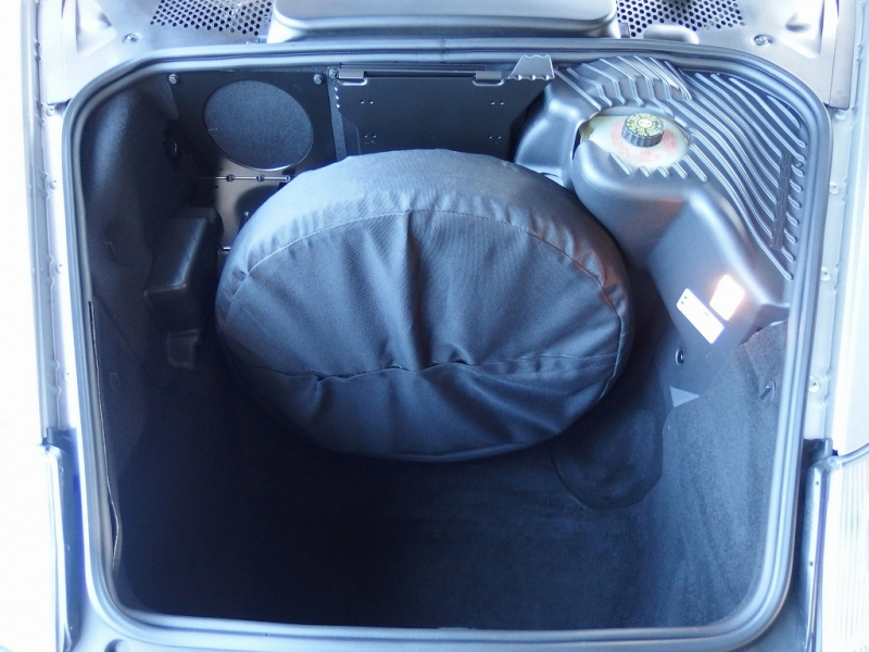 ポルシェ&nbsp;911(Type996)&nbsp;カレラ　EUR-GTRワイドボディ　正規ディーラー車　左ハンドル&nbsp;中古車