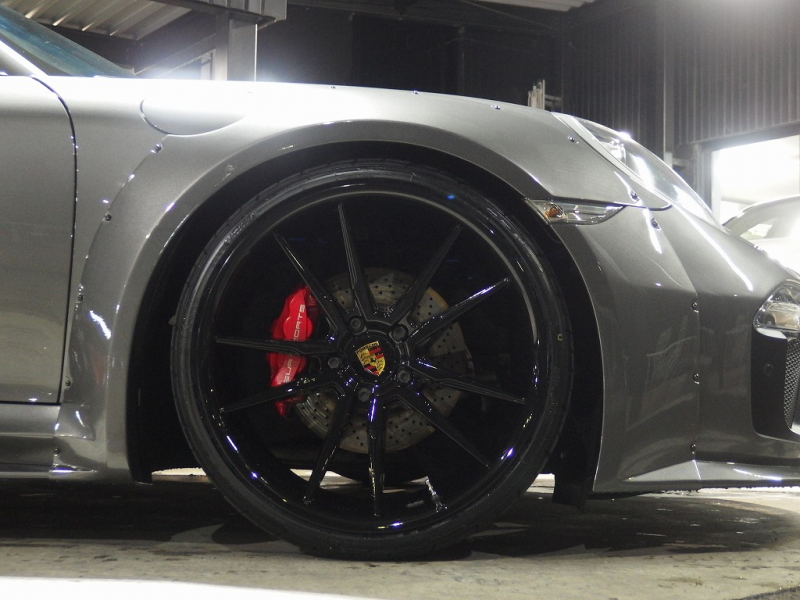 ポルシェ 911(Type991) カレラ 左ハンドル EUR-GTRワイドボディ NAモデル ES可変バルブマフラー 中古車