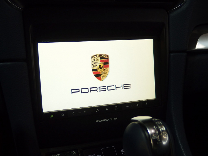 ポルシェ 911(Type991) カレラ 左ハンドル EUR-GTRワイドボディ NAモデル ES可変バルブマフラー 中古車