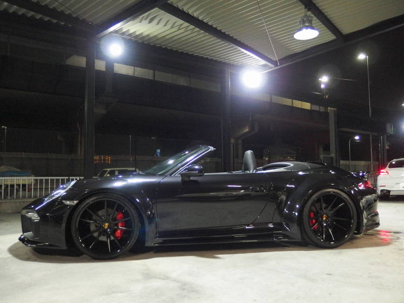 ポルシェ 911(Type991) カレラS カブリオレ EUR-GTRワイドボディ 専用21inアルミ ES可変バルブマフラー 中古車