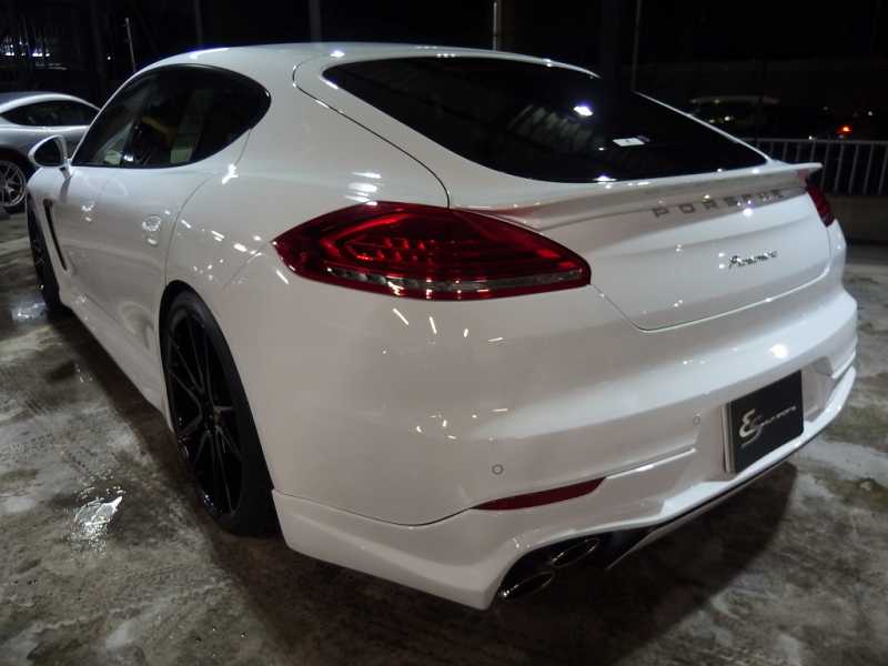 ポルシェ&nbsp;パナメーラ&nbsp;正規ディーラー車 右ハンドル EUR-GTエアロ 22inアルミ　ESダウンサス　ESスポーツマフラー&nbsp;中古車