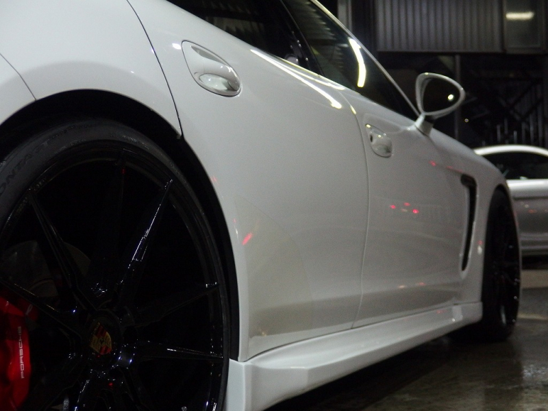 ポルシェ&nbsp;パナメーラ&nbsp;正規ディーラー車 右ハンドル EUR-GTエアロ 22inアルミ　ESダウンサス　ESスポーツマフラー&nbsp;中古車