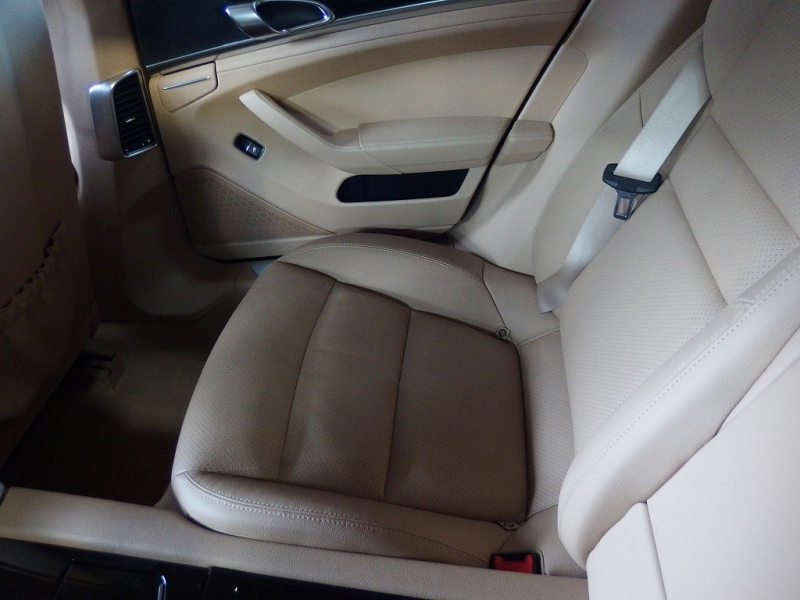 ポルシェ&nbsp;パナメーラ&nbsp;正規ディーラー車 右ハンドル EUR-GTエアロ 22inアルミ　ESダウンサス　ESスポーツマフラー&nbsp;中古車