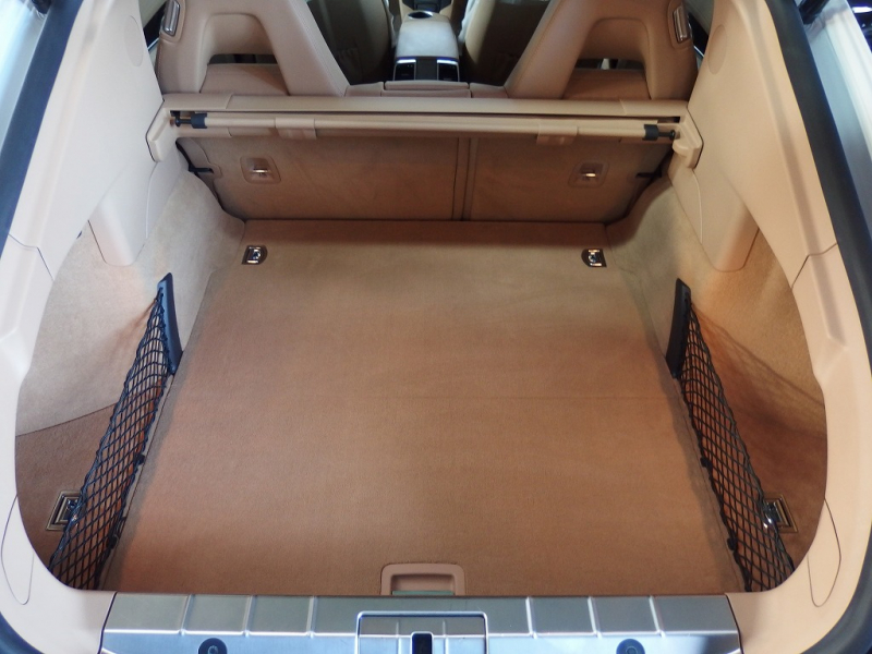 ポルシェ&nbsp;パナメーラ&nbsp;正規ディーラー車 右ハンドル EUR-GTエアロ 22inアルミ　ESダウンサス　ESスポーツマフラー&nbsp;中古車