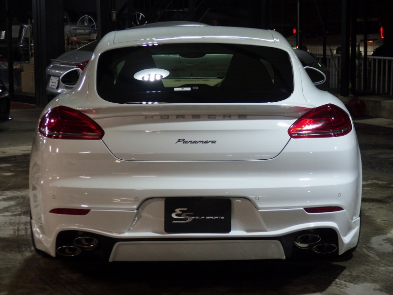 ポルシェ&nbsp;パナメーラ&nbsp;正規ディーラー車 右ハンドル EUR-GTエアロ 22inアルミ　ESダウンサス　ESスポーツマフラー&nbsp;中古車
