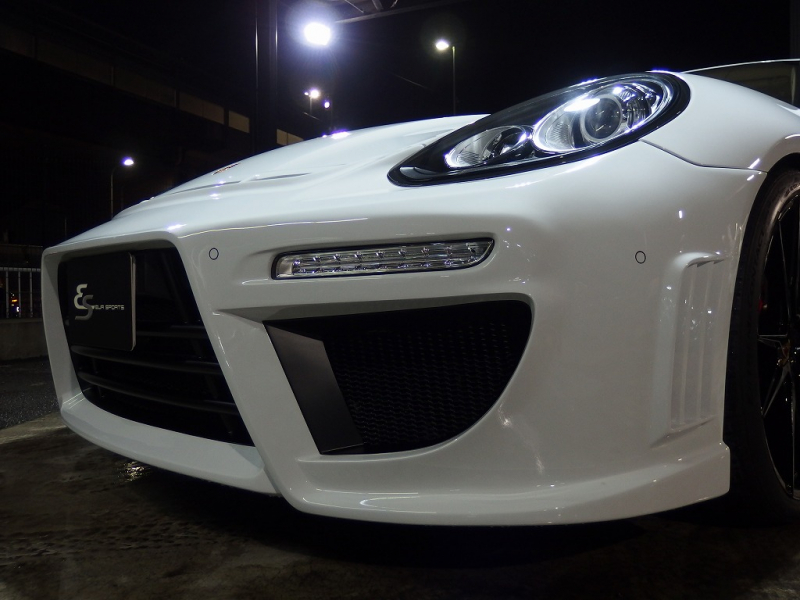 ポルシェ&nbsp;パナメーラ&nbsp;正規ディーラー車 右ハンドル EUR-GTエアロ 22inアルミ　ESダウンサス　ESスポーツマフラー&nbsp;中古車