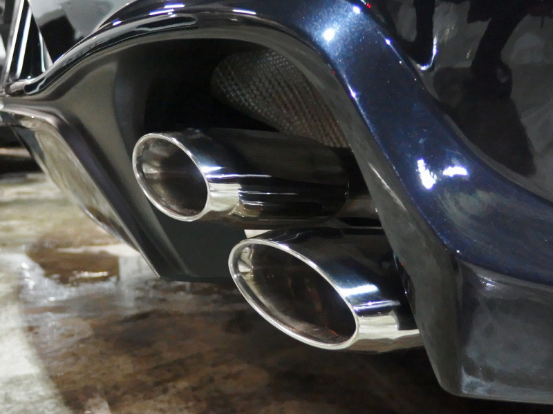 ポルシェ パナメーラ 正規ディーラー車 右ハンドル EUR-GTエアロ 22inアルミ　ESダウンサス　前後シートヒーター 中古車