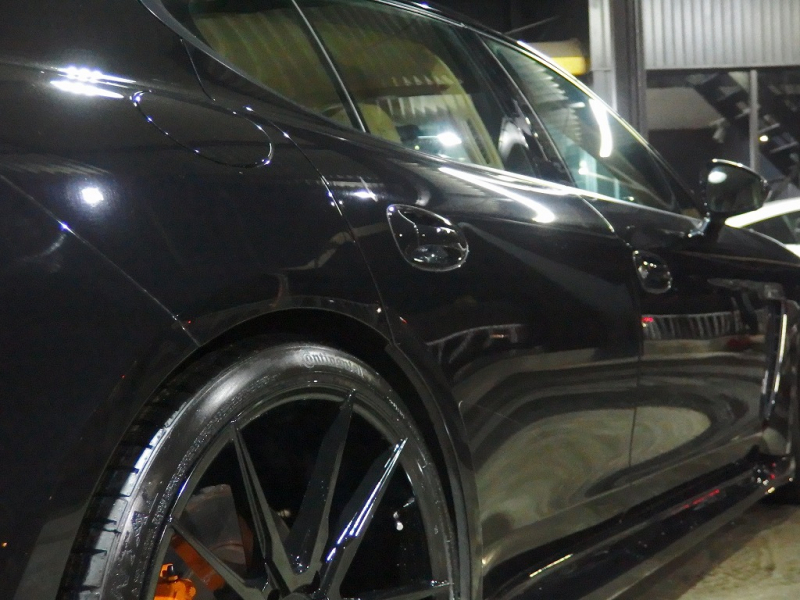 ポルシェ パナメーラ 正規ディーラー車 右ハンドル EUR-GTエアロ 22inアルミ　ESダウンサス　前後シートヒーター 中古車