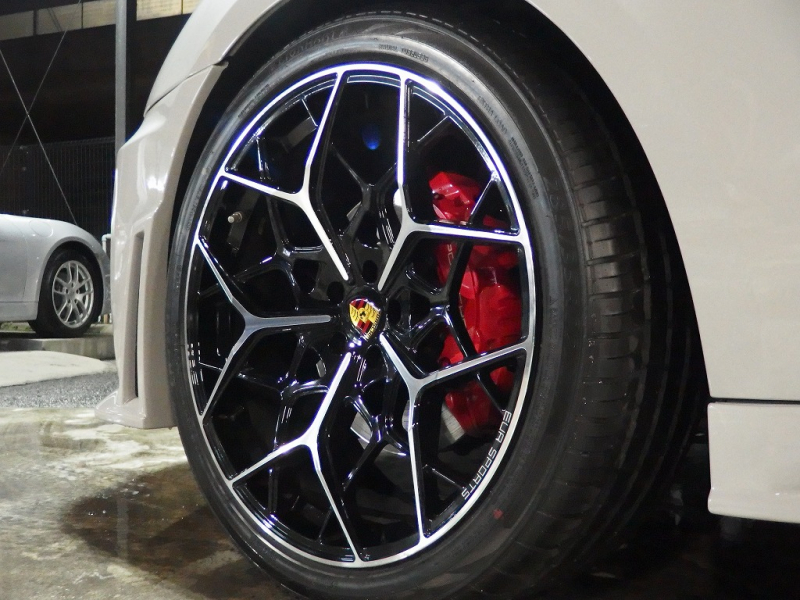 ポルシェ マカン ターボ EUR-GTエアロ ESダウンサス ES22inアルミ LCA 中古車