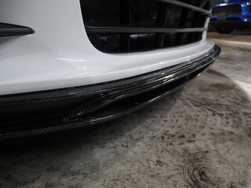 ポルシェ&nbsp;パナメーラ&nbsp;正規ディーラー車　右ハンドル　エントリードライブ&nbsp;中古車