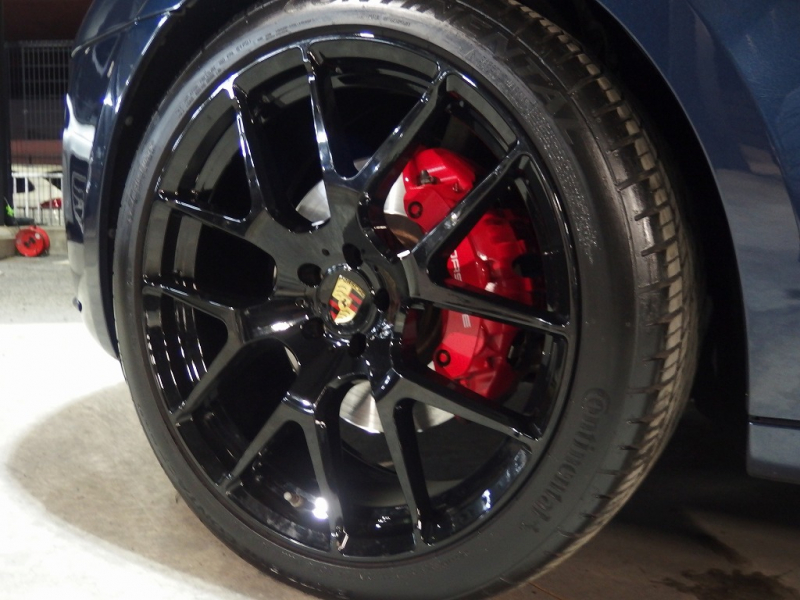 ポルシェ マカン ターボ　スポーツクロノPKG　EURエアロ　パノラマガラスルーフ　レッドレザー　管理ユーザー様下取り 中古車